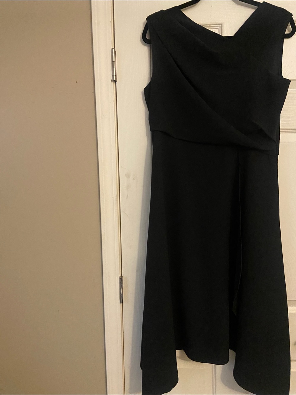 Vince Camuto ruched asymmetric laguna crepe dress black size 12
